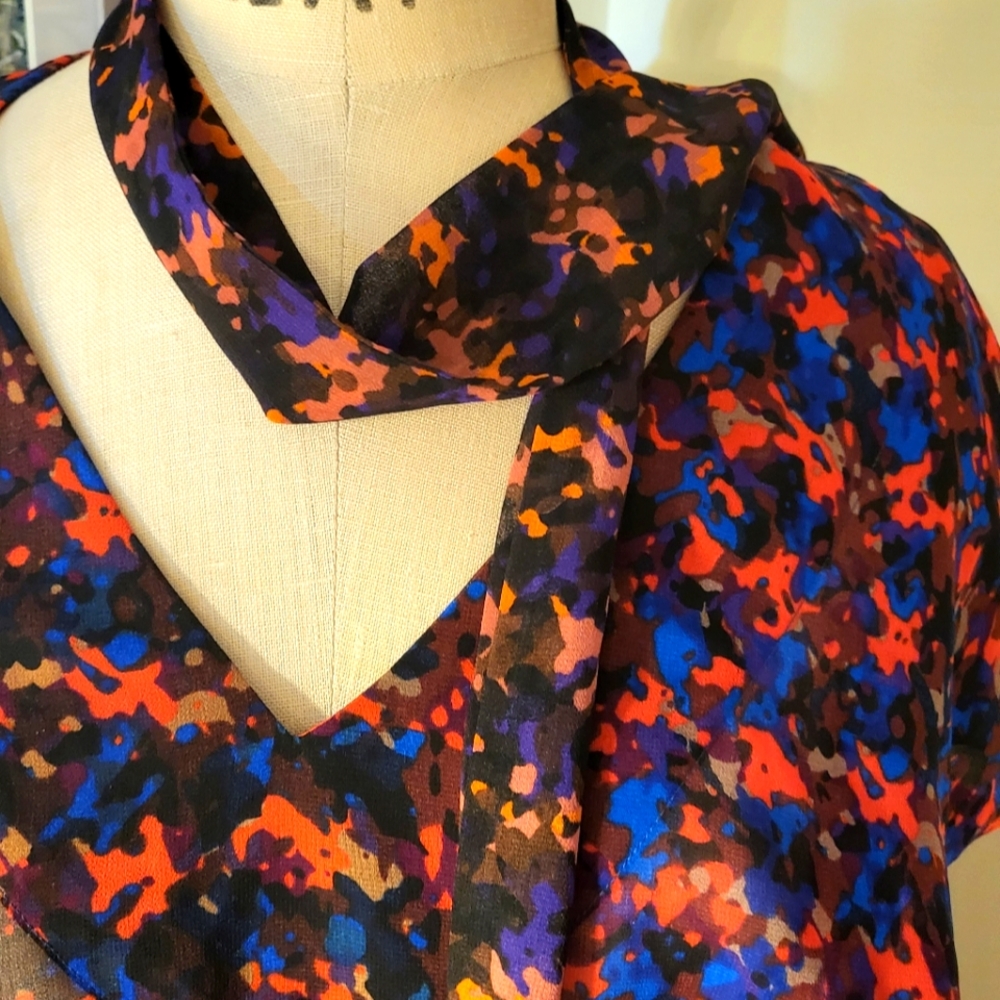 Cabi Multicolor Patterned Women's Blouse With Scarf